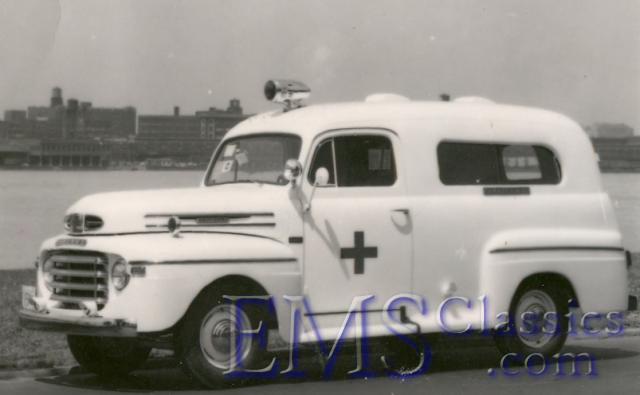 1949Mercury01,photoLenLanglois.jpg