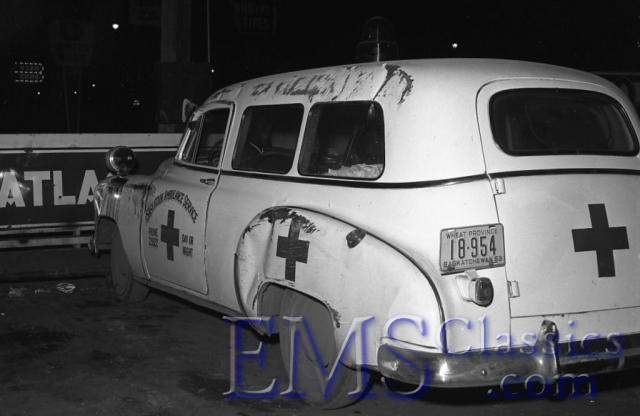1949Pontiac03afteritrolled,SaskatoonSK,photoSaskArchivescompressed.jpg
