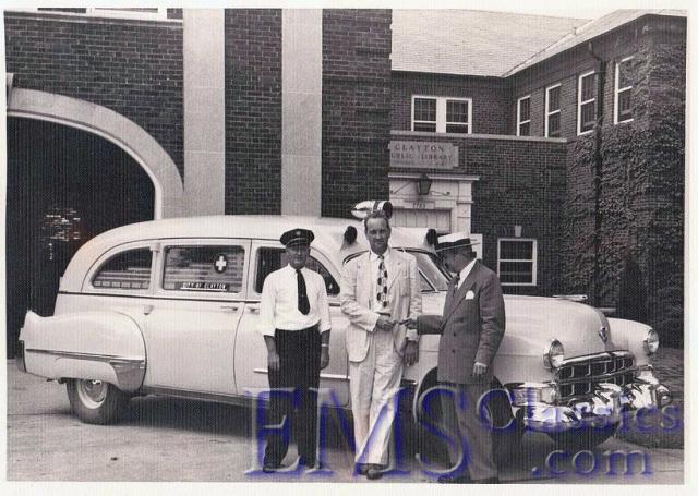 1949SuperiorCadillac,ClaytonMO.jpg