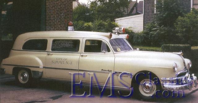 1951NationalPontiac,SummitNJ,photoTheProfessionalCar132.jpg