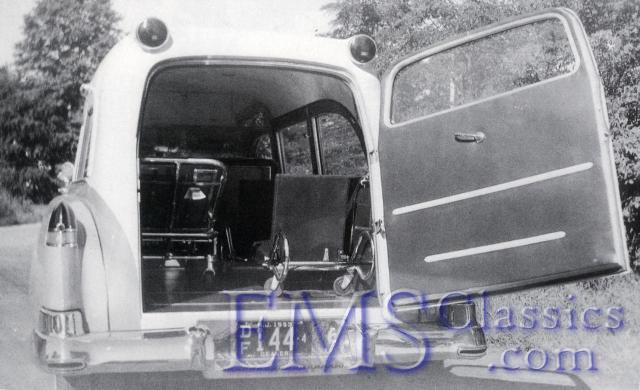 1952CustomBodyPlainfieldNJCadillac03,photoTheProfessionalCar120.jpg