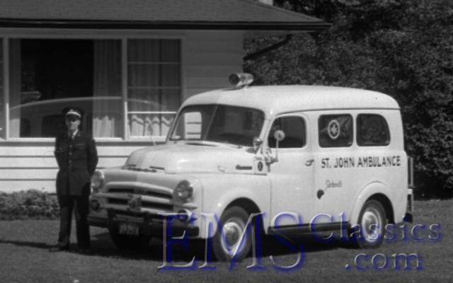 1952Dodge,CNEToronto.phTorontoCNEjpg.jpg