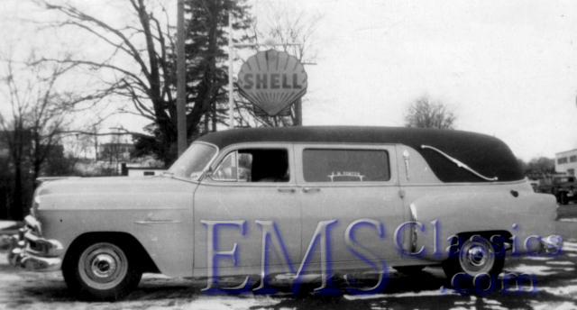 1952JLittlePontiac,photoWaltMcCall.jpg