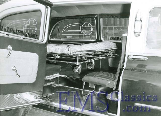 1952MeteorCadillac03,DetroitAS,DetroitMI,photoDrRogerWhite.jpg