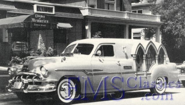 1952Pontiacwith1942body01,CharlesEllisonFH,WindsorON,photoTheProfessionalCar46x.jpg