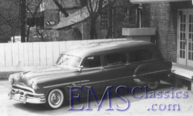 1953BarnettePontiac,LoganFH01,LondonON,photoWaltMcCall.jpg