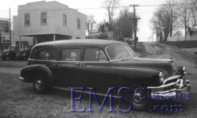 1953JLittlePontiac,photoWaltMcCall.jpg