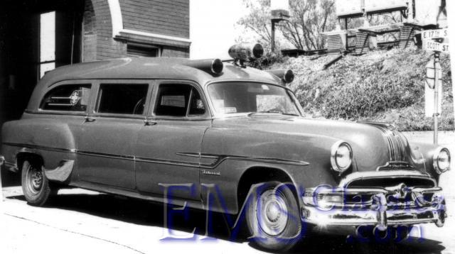 1953NationalPontiac,CovingtonKY,photoWaltMcCall.jpg