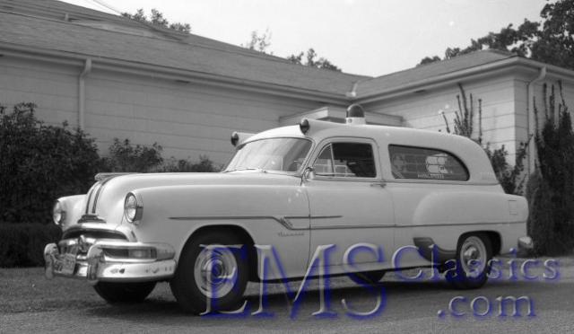 1953NationalPontiac,HassellFosterFH01,PalestineTX,photoJimJordan.jpg