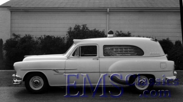 1953NationalPontiac,HassellFosterFH02,PalestineTX,photoJimJordan.jpg