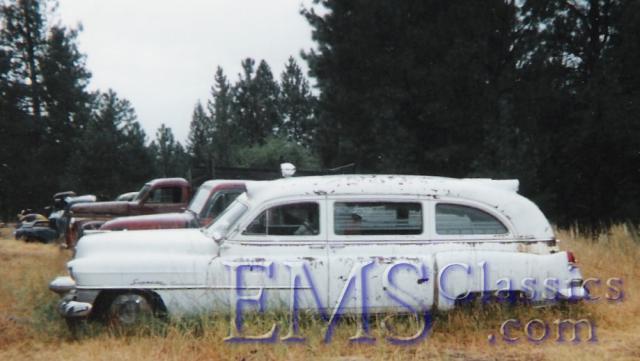 1953SuperiorCadillac,carphotoMarkHope02.jpg