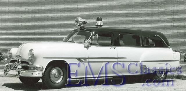 1953WellerPontiac,photoDrRogerWhite02.jpg