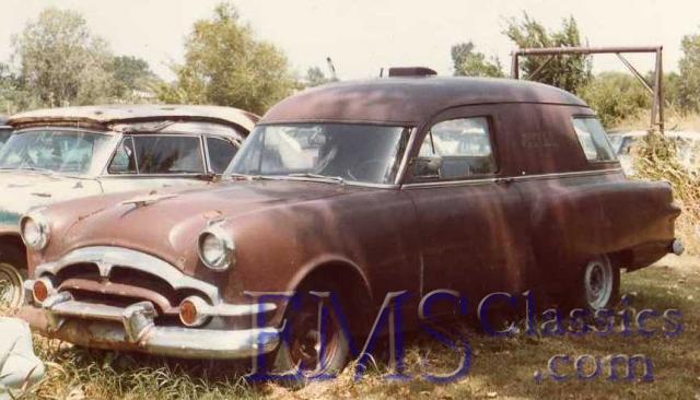 1954HenneyPackard,KnepperLot,TulsaOK,photoSteveLoftin.jpg