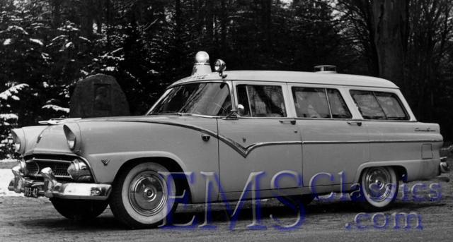 1955CompaanPoepeFord,GerritDeVriesAS,Assen.jpg