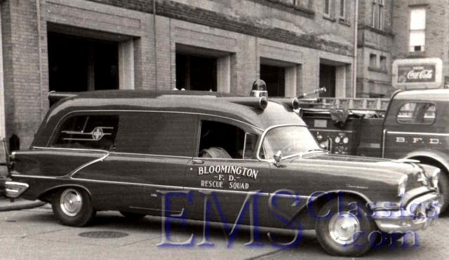 1956NationalOldsmobile,BloomingtonIL,photoSteveLoftin.jpg