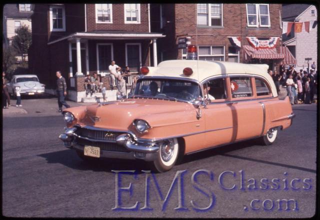 1956SuperiorCadillac,LopatcongNJ,RichLitton.jpg