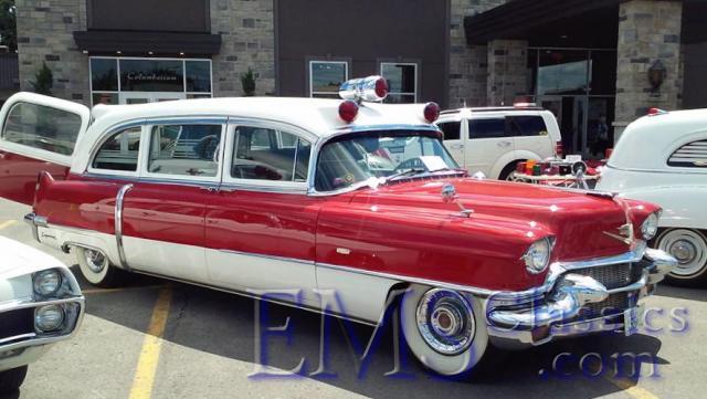 1956SuperiorCadillac,phMartinHarvey.jpg