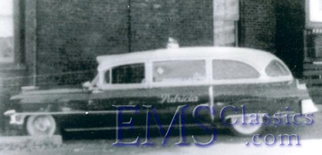 1956SuperiorCadillc,PatriciaAS,HamiltonON,photoKentRoduck.jpg