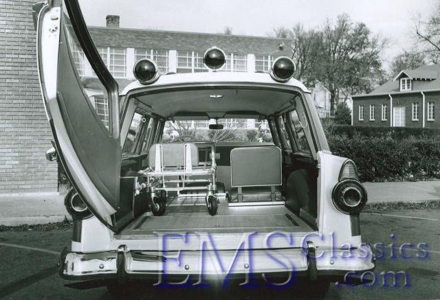 1956WellerFord,Coulters03,photoDrRogerWhitex.jpg