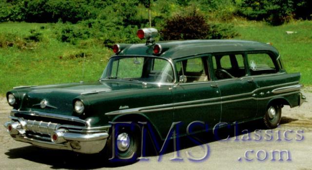 1957MemphisPontiac,CanadianArsenals,ValcartierQC,photoDinoMorson.jpg