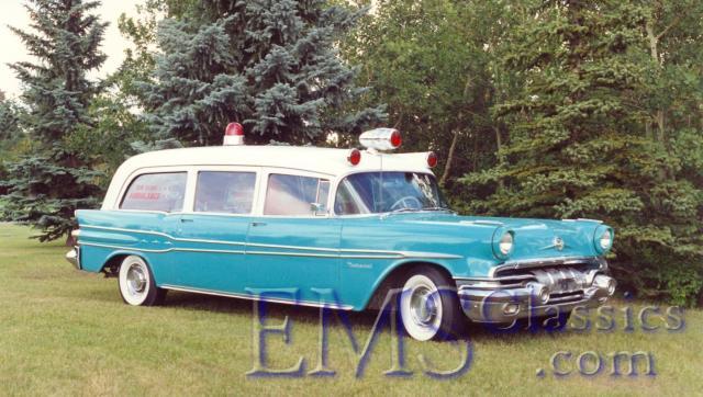 1957NationalPontiac12.jpg