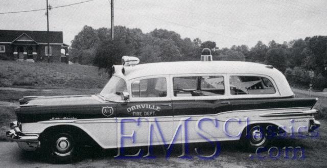 1957SuperiorPontiac,OrrvilleOH,photoTheProfessionalCar105.jpg