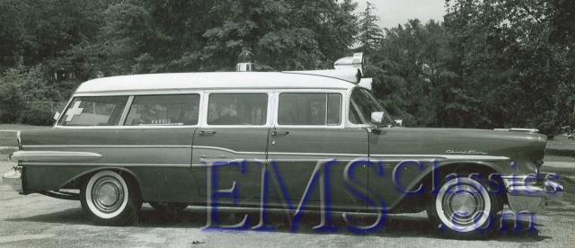 1957WellerPontiac,Harris,photoDrRogerWhite.jpg