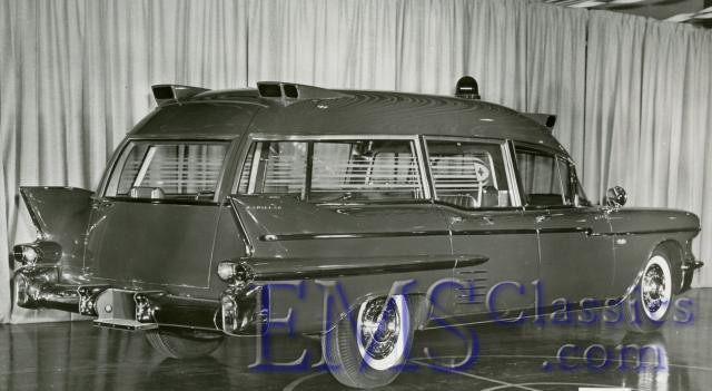 1958MillerMeteorCadillac02,phJohnMcCarthy.jpg