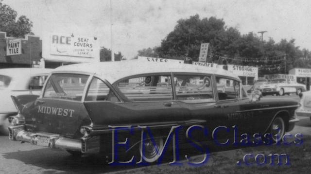 1958SuperiorCadillac,MidwestAS,DetroitMI,photoWaltMcCall.jpg