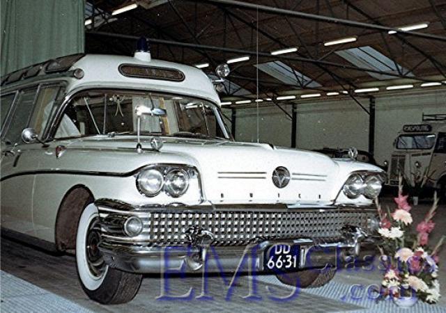 1958VisserBuick,Leeuwarden.jpg