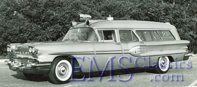1958WellerPontiac,photoDrRogerWhite.jpg