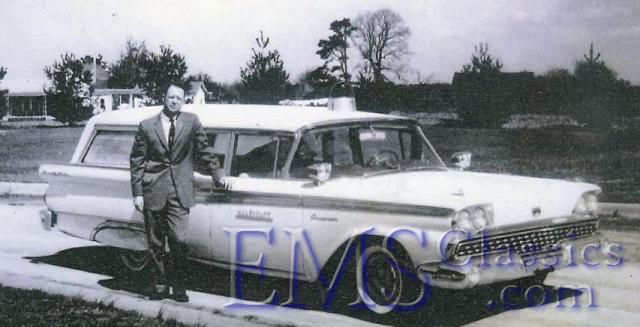 1959ACCFord,HoneycuttAS,NC,photoSteveLichtman.jpg