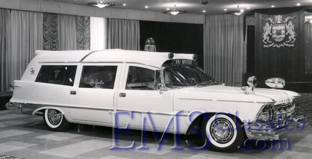 1959CometImperial01,GuyMullen,StLouisMO,photoWaltMcCall.jpg