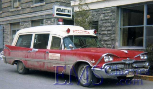 1959NationalDodgeHemi100MPHtoWpegexSalmonArmBCphTLange.JPG