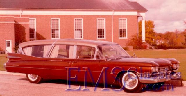 1959SuperiorCadillac01,photoWaltMcCall.jpg
