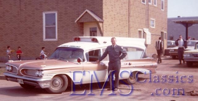 1959SuperiorPontiac,TerryPollaris,firstHiTopinEdm,photoEdKalynchuk.jpg