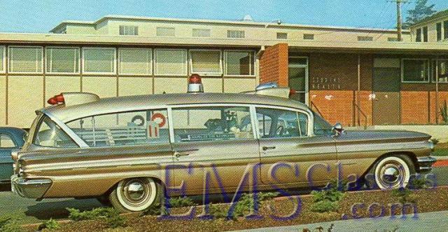1960SuperiorPontiac,ArcataCA,photoSteveLoftin.jpg
