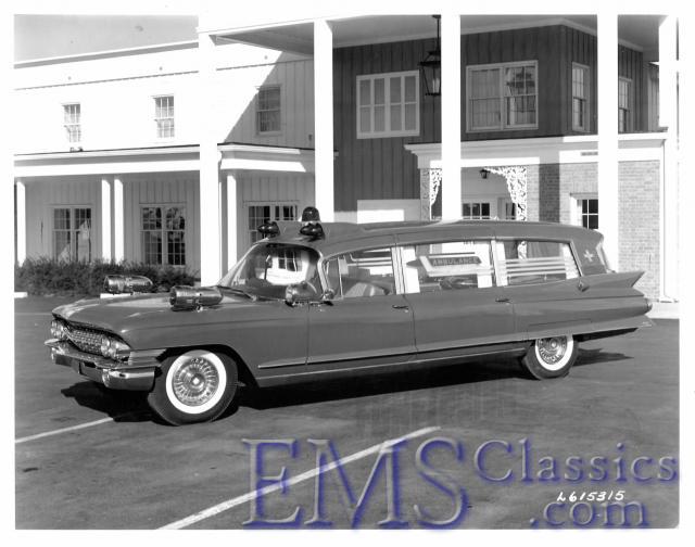 1961SuperiorCadillac,RichLitton.jpg