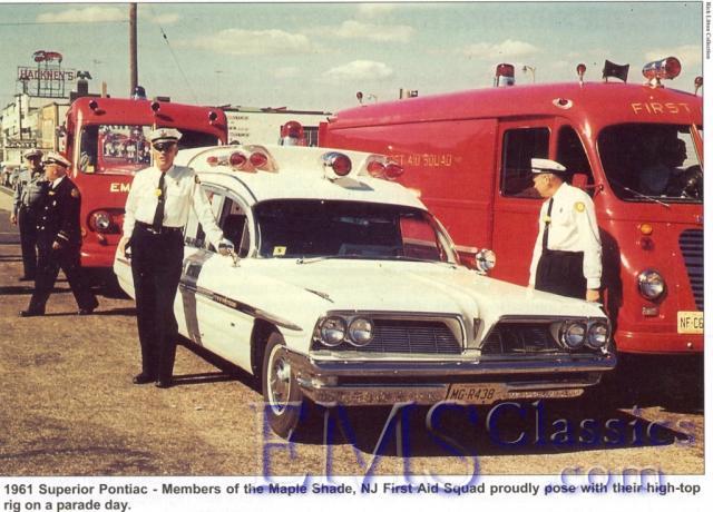 1961SuperiorPontiac,MapleShadeNJ,photoRichLittonTheProfessionalCar128comp.jpg