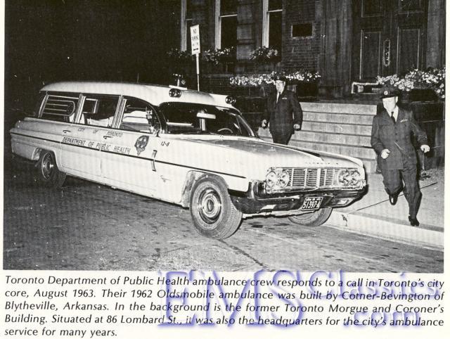 1962CBOlds03,TorontoON,photoACenturyOfRedBlankets.jpg