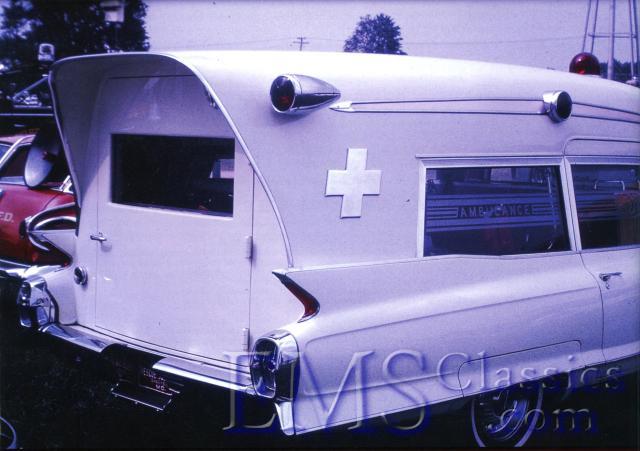 1962MillerMeteorCadillac,phAngeloPatersonRichLittonTPC183.jpg