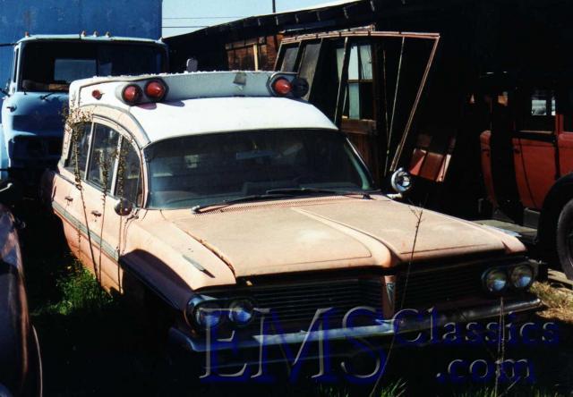 1962SuperiorPontiac,SchaeferAS,AnaheimCA,photoTerryLange.jpg