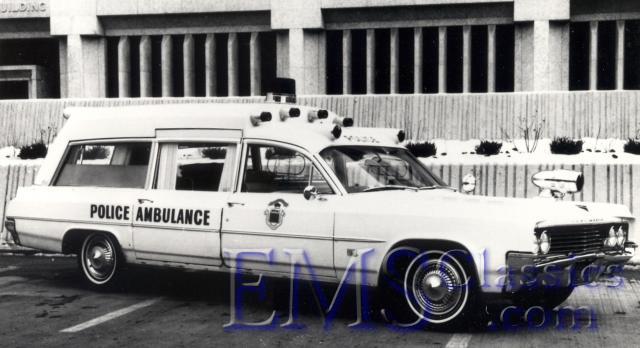 1963CotnerBevingtonOldsmobile04,WinnipegMB,photoBrianSchauf.jpg