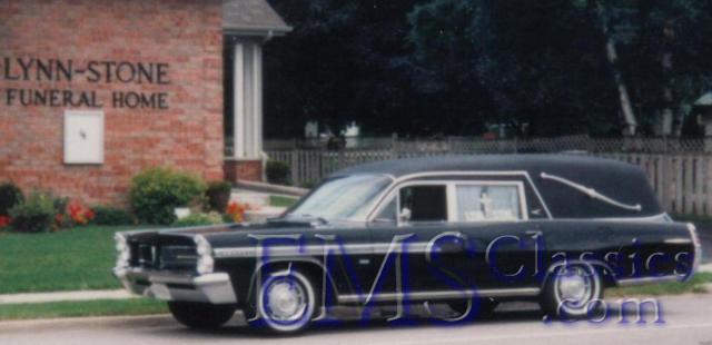 1963SuperiorPontiac,LynnStoneFH,ElmvaleON,photoWaltMcCall.jpg