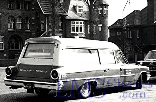 1963VisserFord02,nextVanDerLaanAS,Nieuwkoop,ZuidHolland.jpg