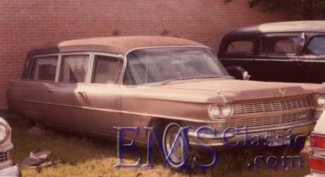 1964MillerMeteorCadillac,SummersCoach,DuncanvilleTX,phSteveLoftin.jpg