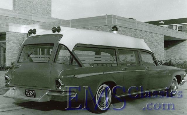 1964PinnerChrysler02BelmarFirstAid,photoDrRogerWhite.jpg