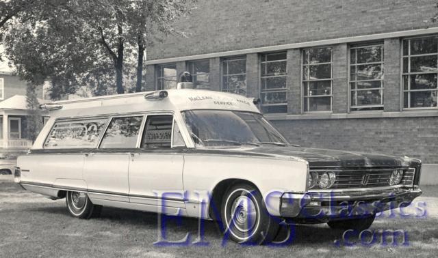 1965BallantyneChrysler,MacLeanAS,PE,photoWaltMcCallcomp.jpg