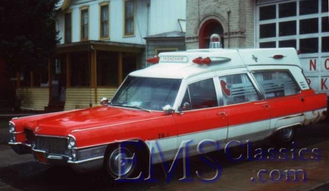 1965SuperiorCadillac,FriendshipNY,photoSteveLoftin.jpg