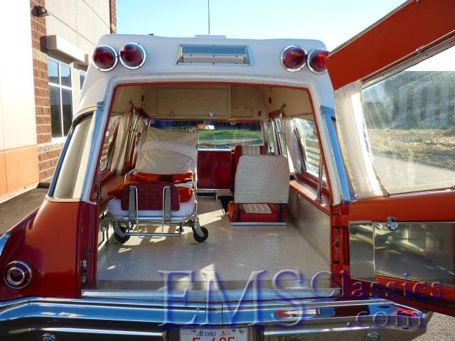 1965SuperiorPontiac,TimPrieurs.jpg